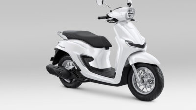 Foto tampilan Honda Stylo 160 Putih