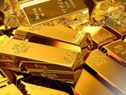 Harga Emas Antam Turun Rp30.000, Ini Daftar Terbaru