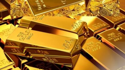Harga Emas Antam Turun Rp30.000, Ini Daftar Terbaru