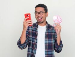 Cara Dapat Uang Online ke DANA, Cek Pilihan yang Legal