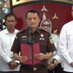 Perkara Febrie Adriansyah Masuk Tahap Lanjutan, Kejagung Ungkap Dugaan Pemerasan sebagai Tindak Pidana Asal TPPU Kejaksaan Agung menyatakan dugaan pemerasan menjadi tindak pidana asal dalam perkara dugaan TPPU yang melibatkan tiga tersangka.